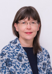 Mgr. Júlia Faberová
